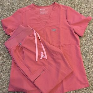 Figs scrub set size L quartz pink. Limited edition